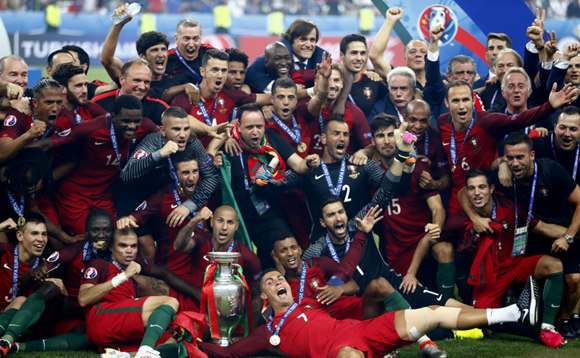 葡萄牙夺冠.jpg