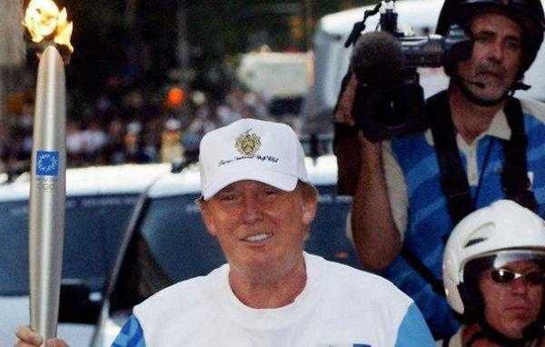 火炬手 特朗普.jpg