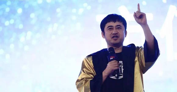 安踏 丁世忠.jpg