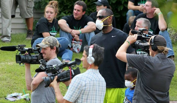 詹姆斯 真人秀.jpg