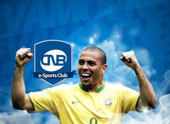 罗纳尔多 电竞.jpg