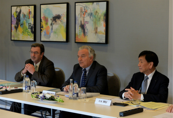 Francesco Ricci Bitti 发言中.jpg