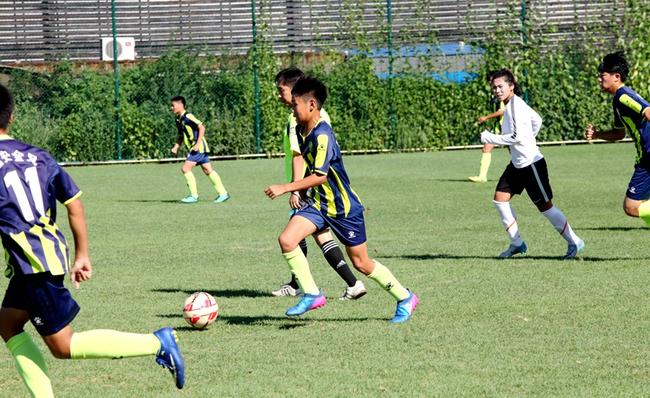 三园足球.jpg