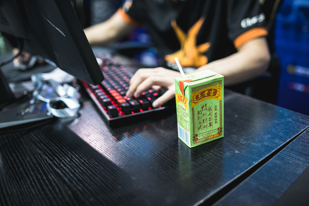 王老吉 电竞.jpg