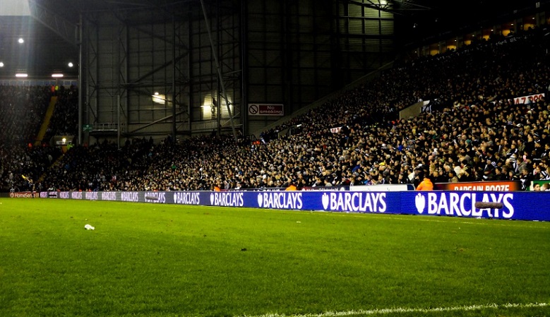 体育营销 广告板.jpg