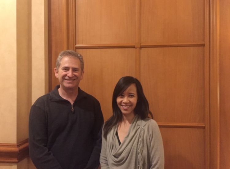 暴雪公司总裁Mike Morhaime和暴雪电子竞技产品和运营总监Kim Phan.jpeg