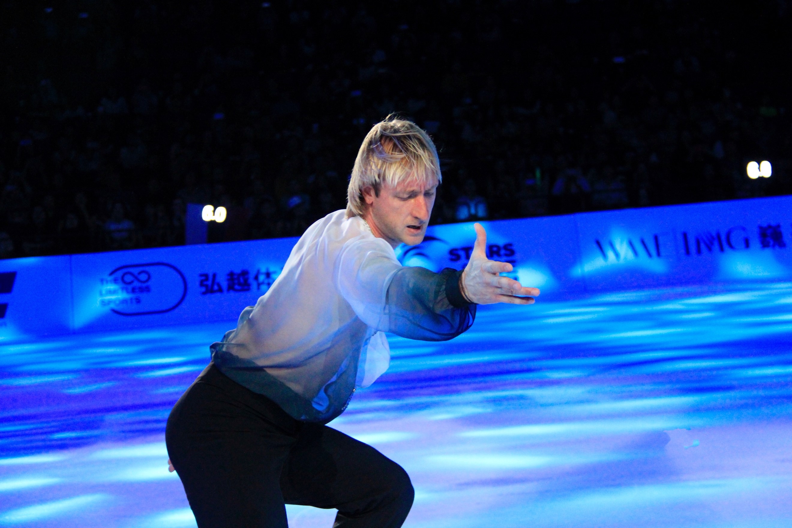 2-弘越体育与芬兰体育学院战略合作 围绕冰上之星探索体育小镇之路.jpg