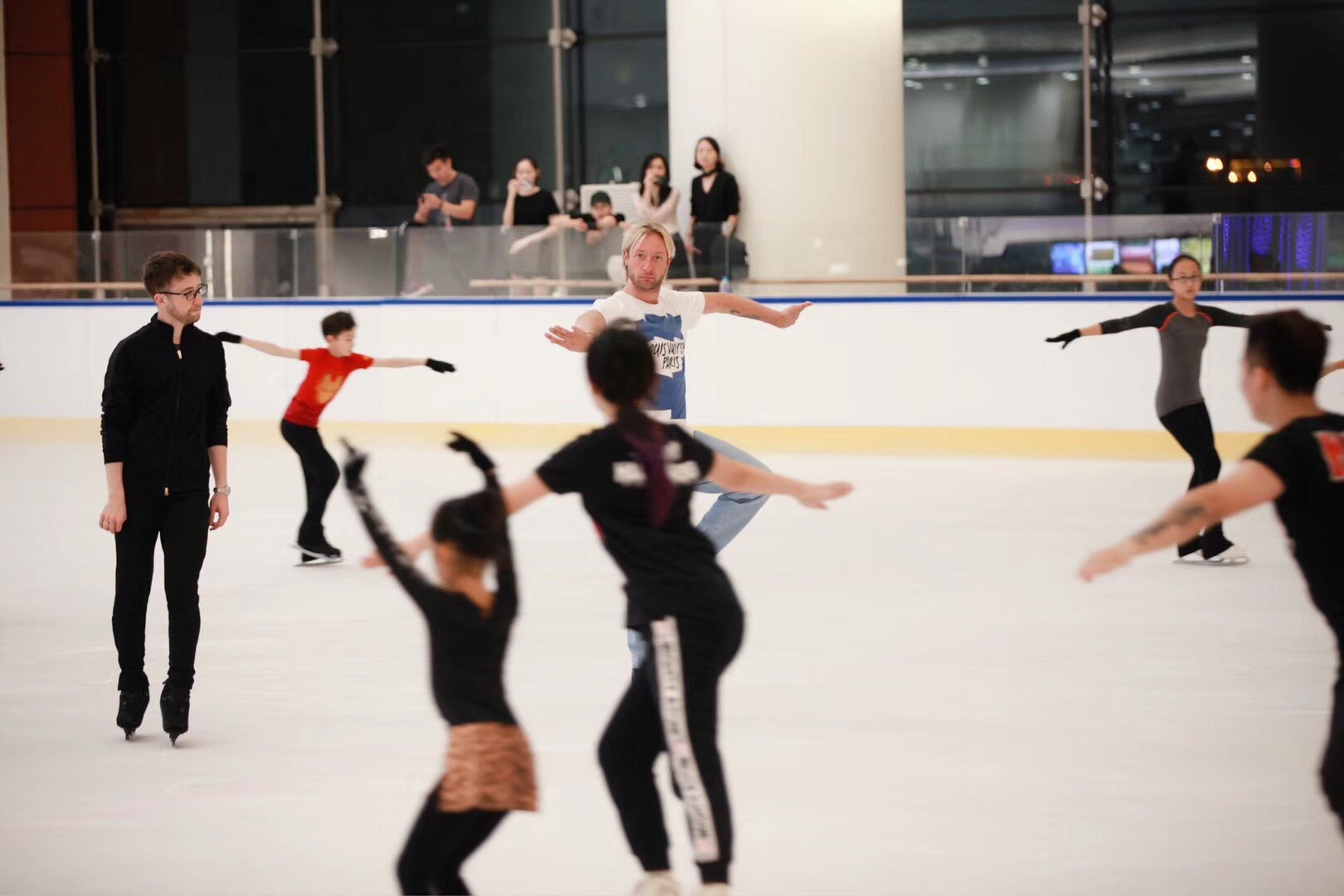 4-弘越体育与芬兰体育学院战略合作 围绕冰上之星探索体育小镇之路.jpg