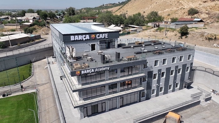 1691675994214649.jpg 巴萨学院.jpg