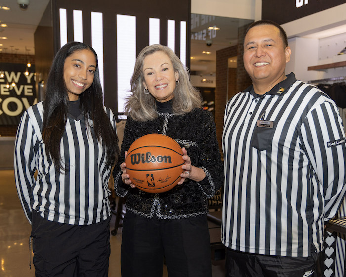 1702023009687709.jpg Foot Locker.jpg