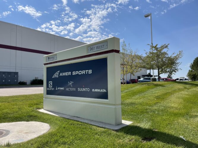 1704697217672706.jpg 亚玛芬.jpg