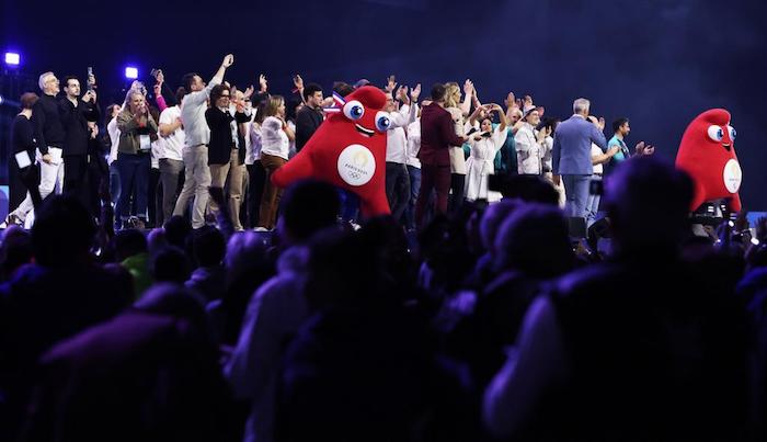 1711286616146290.jpg 志愿者.jpg