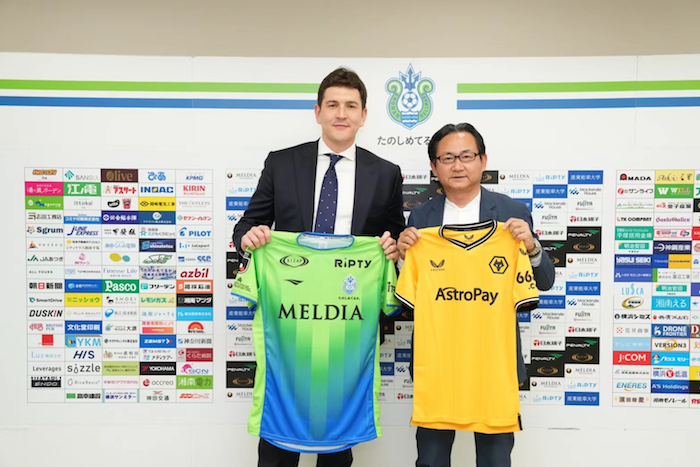 1712242272606207.png 狼队.png