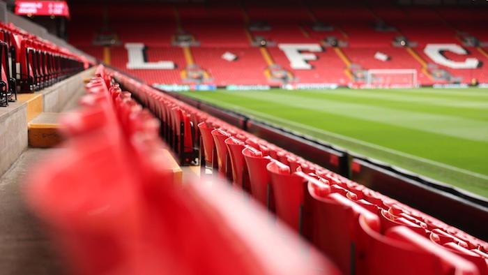 1723305652734850.jpg 利物浦观众.jpg