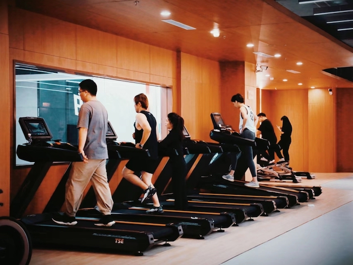 1728698237284512.jpg 健身房.jpg