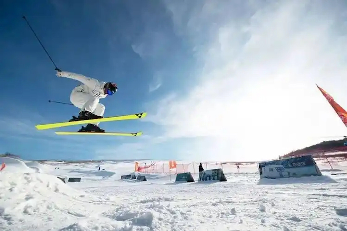 1730968270610079.jpg 冰雪.jpg