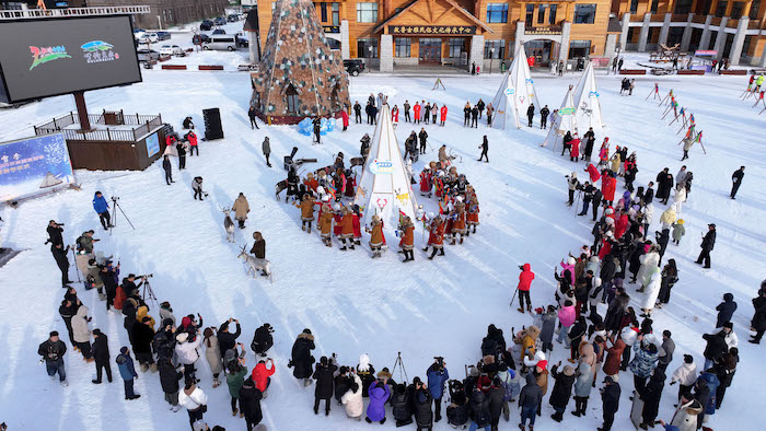 1734404648551957.jpeg 冰雪经济.jpeg