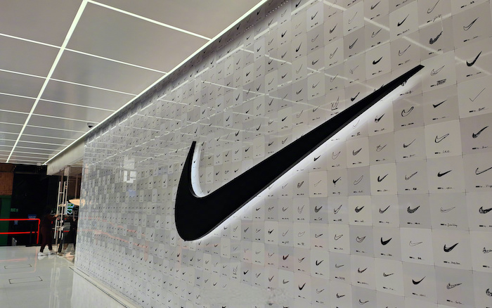 1734918401943368.jpeg 耐克.jpeg