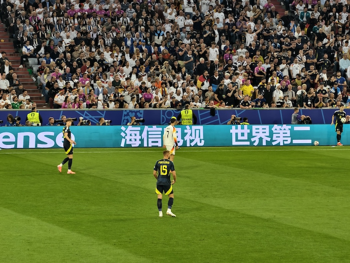 1735270879607422.jpeg 海信.jpeg