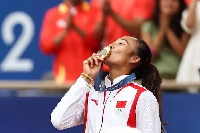 1737362836701793.jpg 郑钦文.jpg