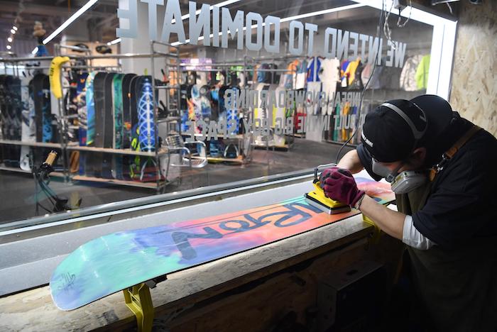 1739152472353810.jpeg 冰雪装备.jpeg