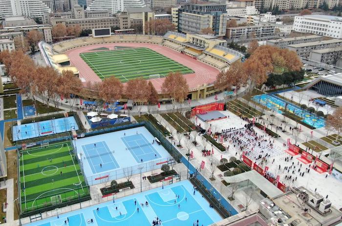 1742392296952590.jpeg 体育场.jpeg