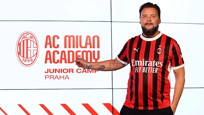 1745160117852219.jpeg 米兰.jpeg