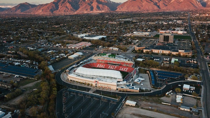 1745592841365355.jpeg 米勒家族.jpeg