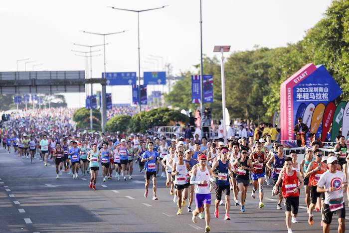 1745721084663811.jpeg 马拉松.jpeg