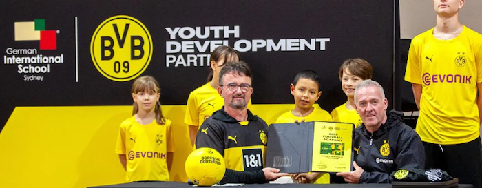 1746382237467007.jpg 多特蒙德悉尼.jpg