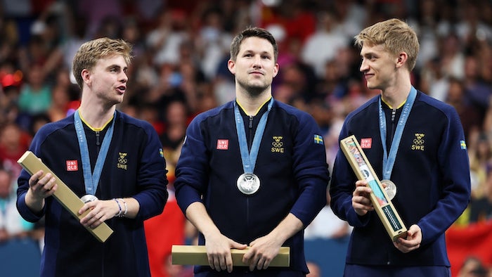 1747240140229623.jpeg WTT.jpeg