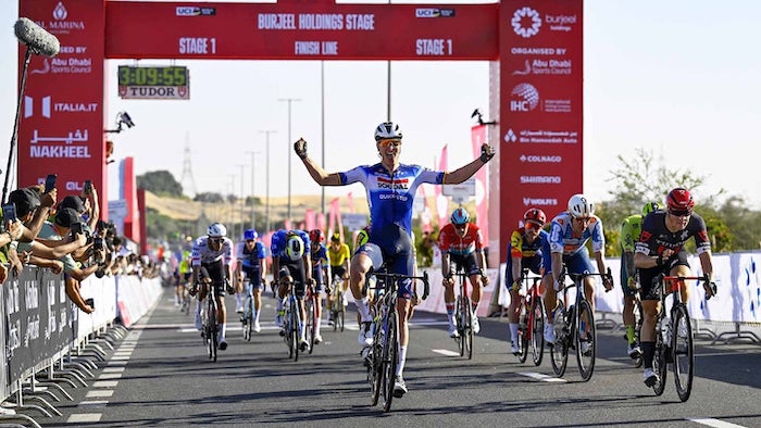 1749031198198278.jpeg 阿联酋.jpeg