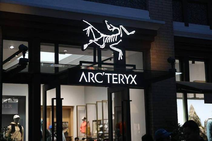 1749607445219814.jpeg 始祖鸟.jpeg