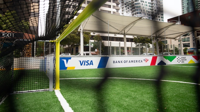 1749939877584718.jpeg 街头足球.jpeg