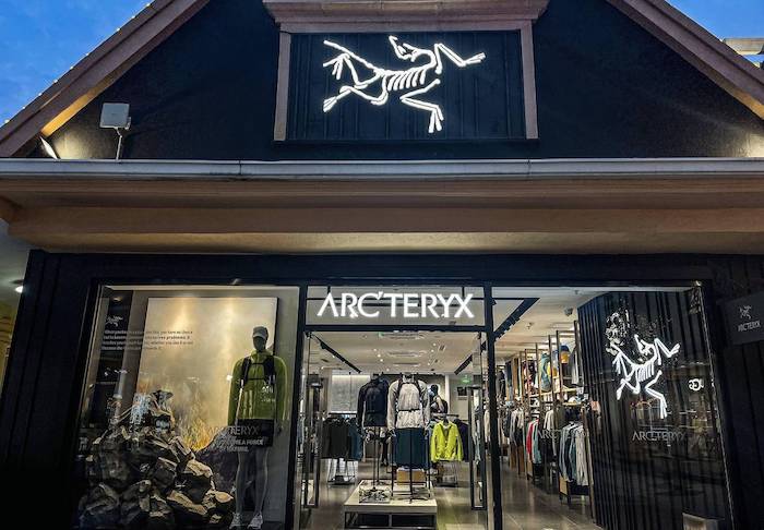 1755754434585569.jpeg 始祖鸟.jpeg