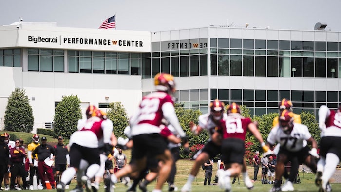 1756066227562741.jpeg 指挥官.jpeg