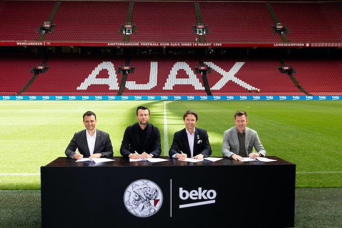 1756375010739912.jpeg 阿贾克斯.jpeg