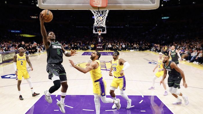 1756806035643790.jpeg Peacock.jpeg