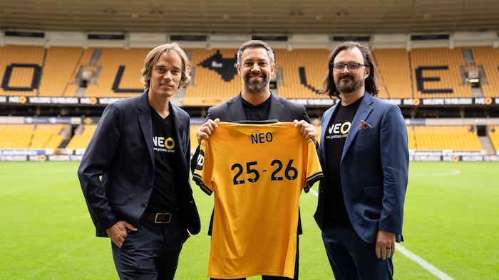 1757324773227171.jpeg 狼队.jpeg