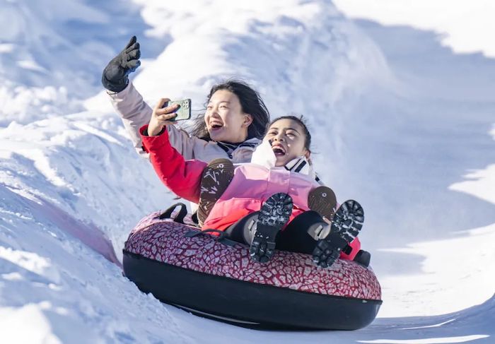 1764211733408609.jpeg 冰雪旅游.jpeg